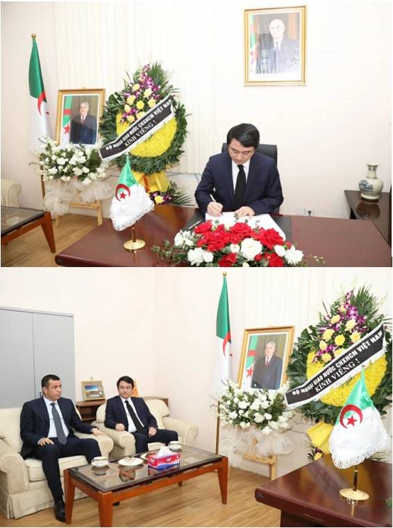 Deputy Minister Le Anh Tuan visited and signed the condolence book in memory of former Algerian President Liamine Zeroual.